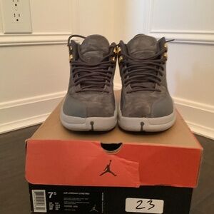 Air Jordan 12